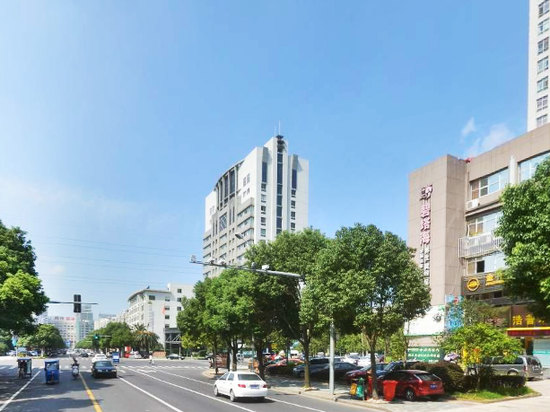 towo上品酒店(台州康平路店)