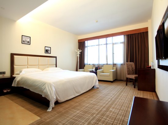 html" name="needtracecode" data-dopost="t" >豪华单间 /a>