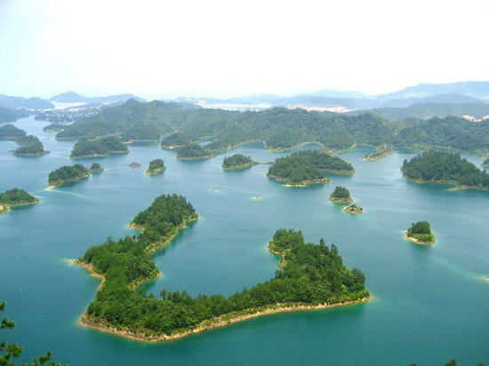 富春江鸬鹚湾农家乐