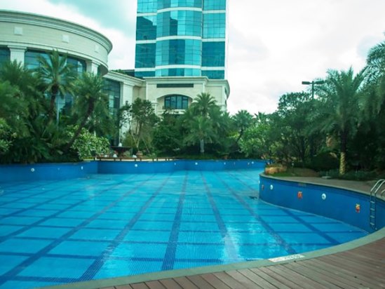 福州中庚聚龙酒店室内游泳池