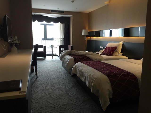 重庆艾菲酒店点评