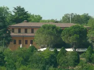 Villa Del Poeta