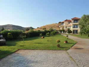 Fereniki Lemnos Suites