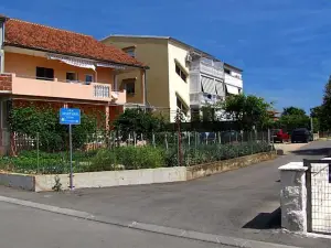 Apartments Klanac