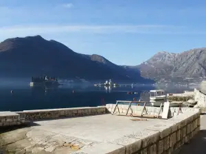 Villa & Apartments Perasto