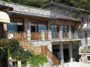 Hotel Tamola