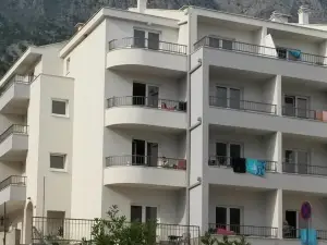 Apartments Bota