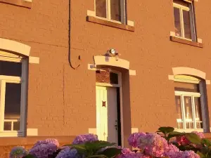 B&B Au Bord De La Source