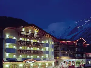阿爾巴健康與Spa酒店