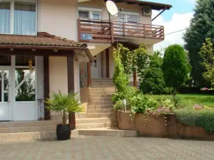 Guesthouse Obitelj Paulic