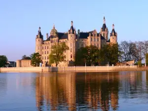 Hotel Und Restaurant "Zur Guten Quelle" Gmbh