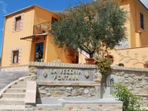 La Vecchia Fontana