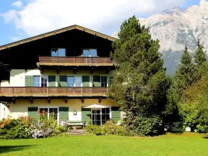 Reitsamerhof - Zimmer & Apartments