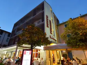 Ambra Hotel - the Only Central Lakeside Hotel in Iseo