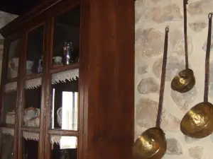 Apto Rurales y Habitaciones Monte Caoru - Cabrales Apartahotel