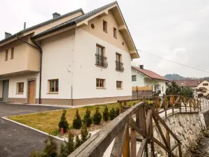 Tourist Farm Megušar