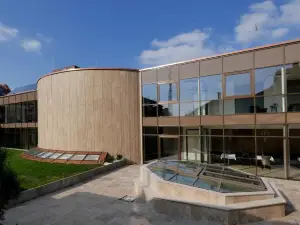 Hotel Merops Mészáros