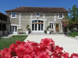 La Grange de Lucie -Chambres d'hôtes en Périgord-Dordogne