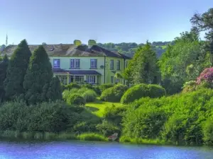 Coolcower House