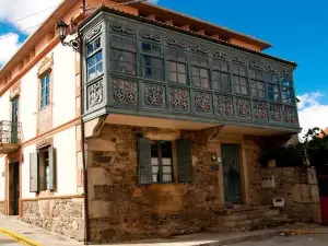 Casa Don Din