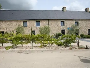 Hôtel L'Hortensia & Appartement & Restaurant