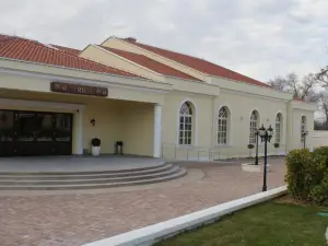 Guest Accommodation Atrium Gulin