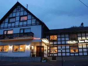 Landhotel Und Restaurant Haus Steffens Bei Calpas