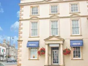 The Moda House