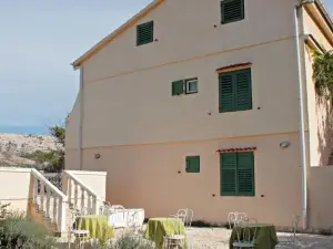 Lokunja Bed&Breakfast