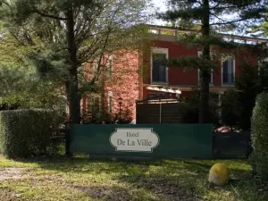 Hotel de La Ville