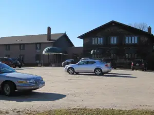 Riverview Lodge