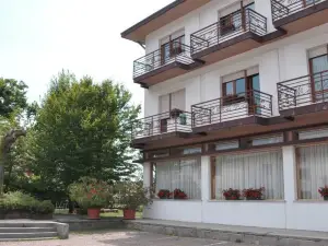 Albergo Ristorante Cima I Pra'