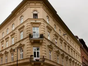 Grand Budapest Apartments