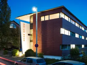 Bed & Breakfast Rotes Haus