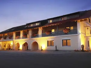Vilstaler Hof Landgasthof & Hotel