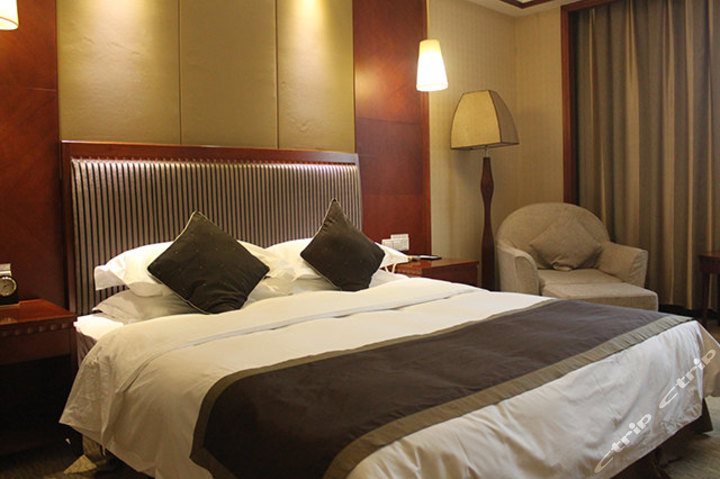 临汾金海湾大酒店-标准单人间[含早]