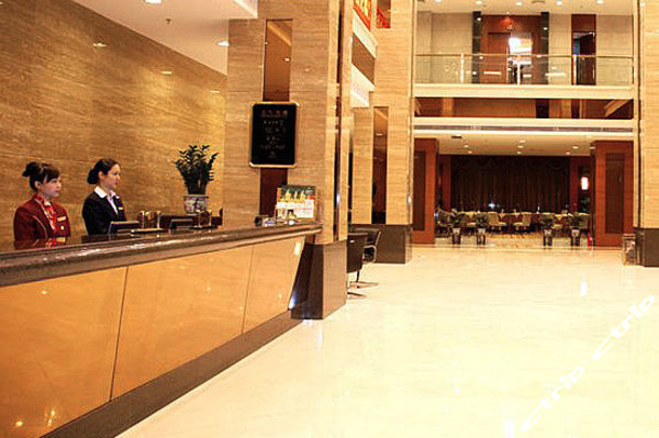 惠州金銮酒店-高级双床房