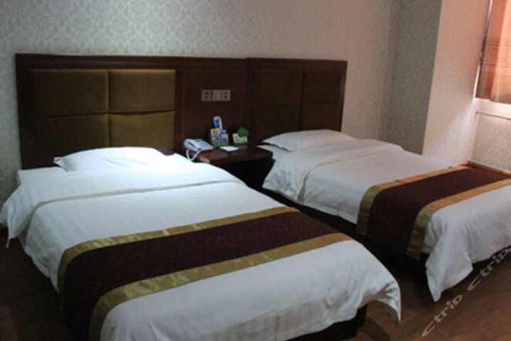 阳谷锦江商务宾馆(新店)(大床房/标准间)