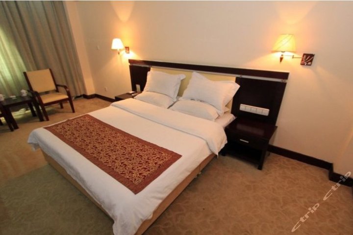 连云港振兴桃园宾馆(大床房/标准间)