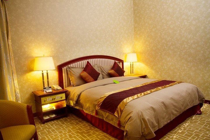 深圳新都酒店-商务豪华房(提前3天预订)