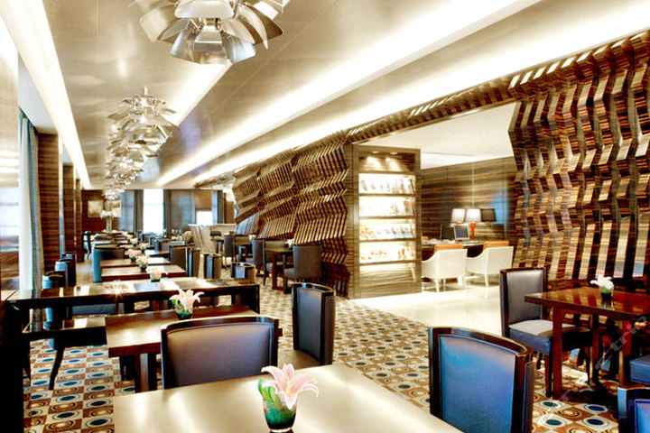 宁波万豪酒店(高层豪华全江景房)