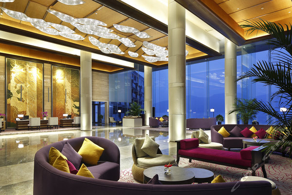 黄山太平湖绿地皇冠假日酒店-皇冠高级大床房可申请特殊预付价