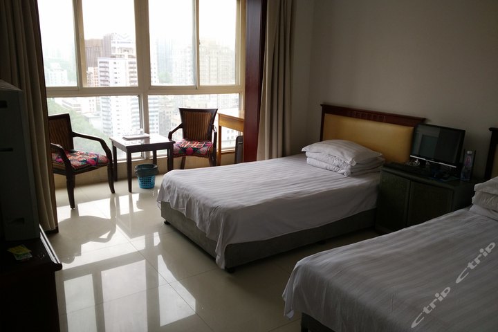 兴庆雅居公寓酒店(西安西京医院店)-三人房