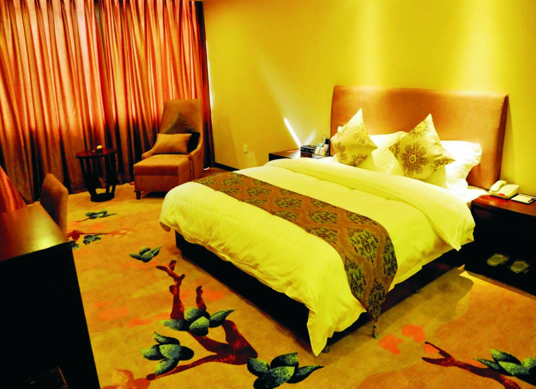 成都龙千禧酒店(豪华单间/豪华标间)