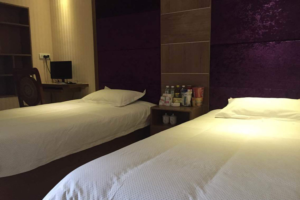 襄阳旭东宾馆(标准间)