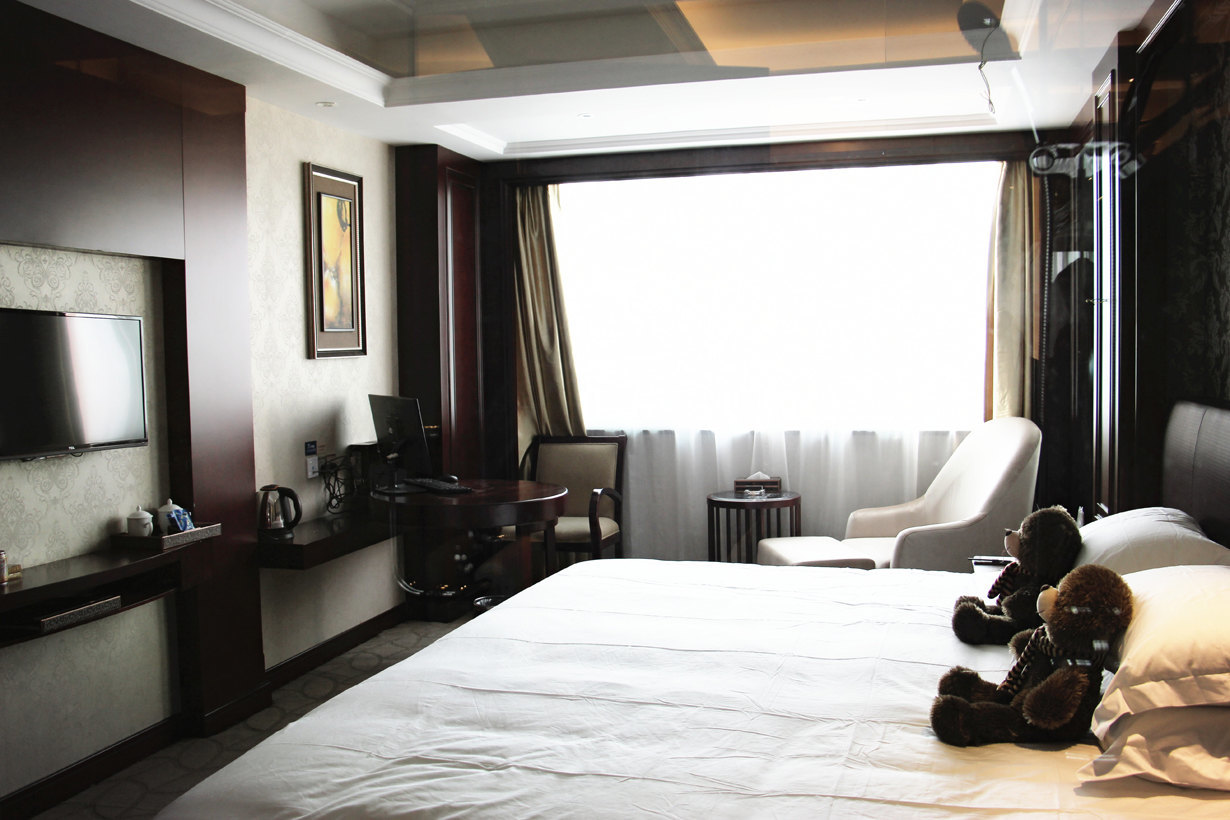 新余华瑞圣欧顿酒店(超级大床房)