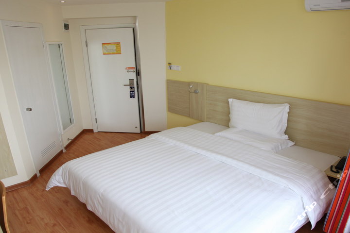 柳州7天酒店(商务楼)-特色单人房