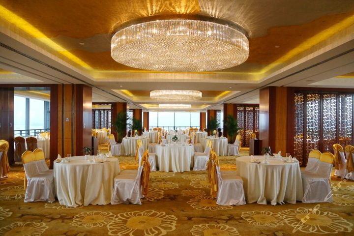 杭州蝶来望湖宾馆(精品6人a套餐)