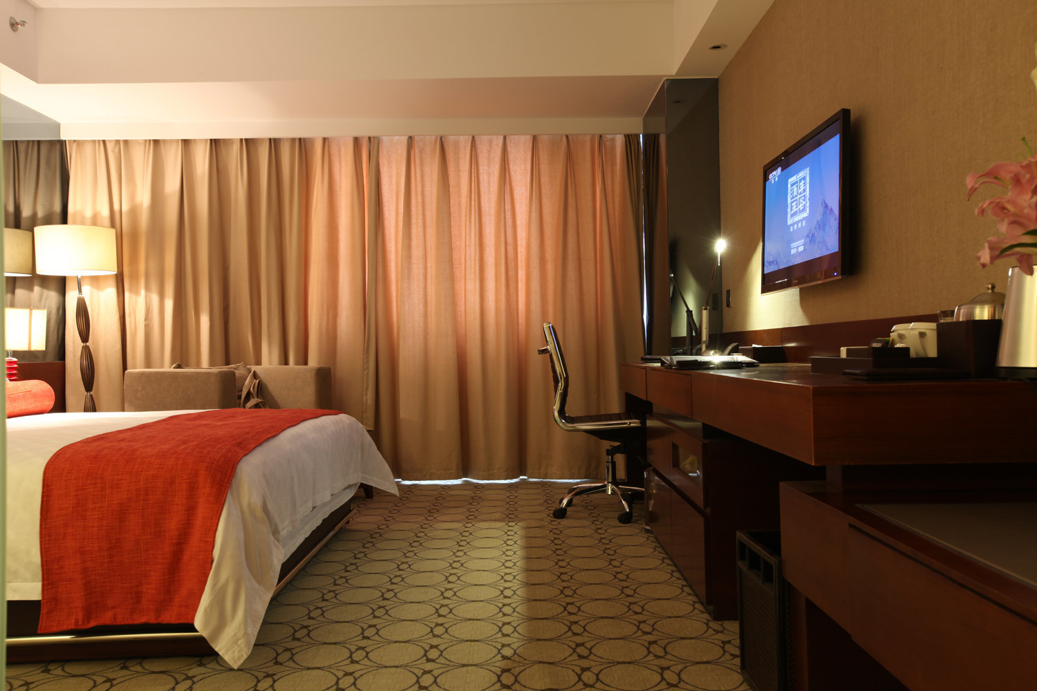 南京弘阳酒店-商务大床房