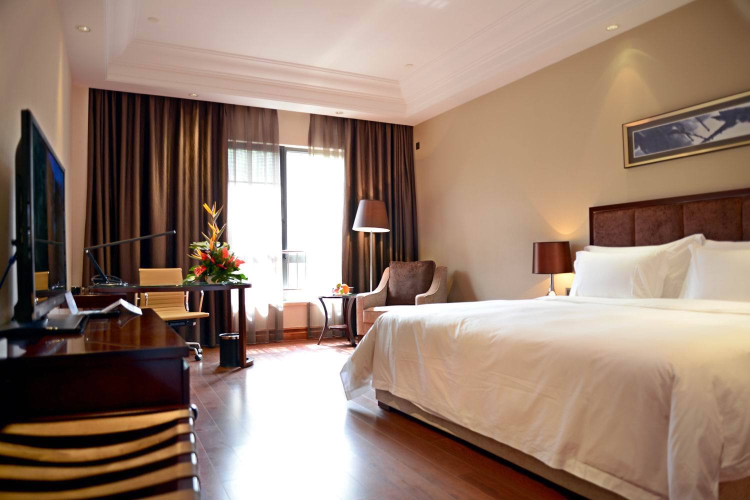 【含早】东莞迎宾馆(高级房)